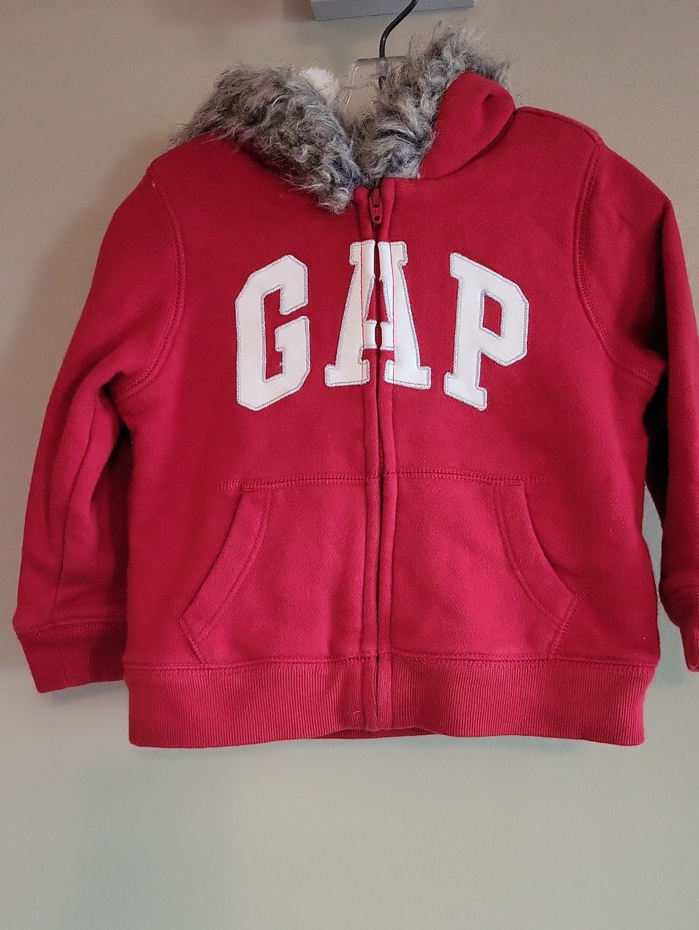 GAP red plush lined heavy zip up hoodie with faux fur trim